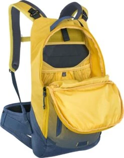 Evoc Trail Pro 10 -Camping Equipment Store 100119612 TRAIL PRO 10 dt03 1280x1280