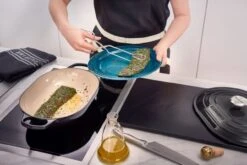 Le Creuset Signature Oblong Dutch Oven -Camping Equipment Store 21112310000430 98000315000100 70202276420099 LS00002 1280x1280 1