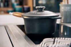 Le Creuset Signature Sauce Pan Wooden Handle -Camping Equipment Store 21139180000460 LS 00002 1280x1280