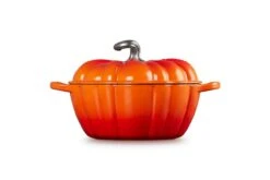 Le Creuset Pumpkin Cocotte -Camping Equipment Store 21238240902430 4 1280x1280