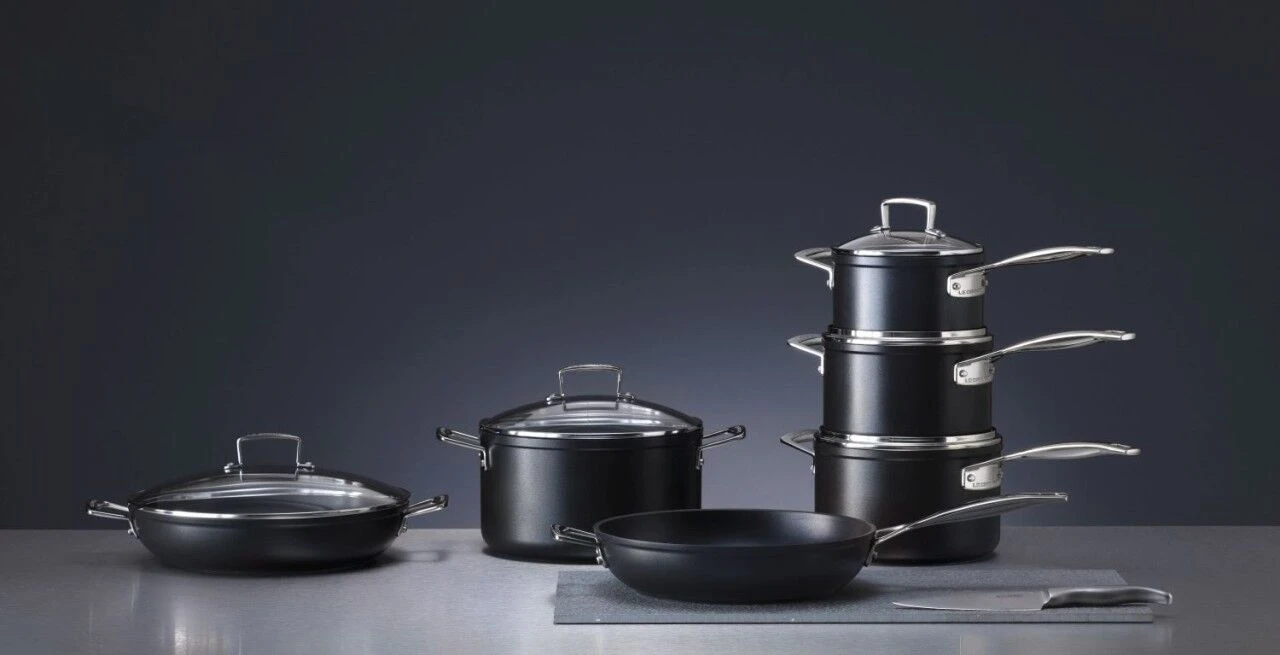 Le Creuset Toughened Nonstick Fry Pan With Glass Lid 12 Le Creuset Toughened Nonstick Fry Pan With Glass Lid - Image 12