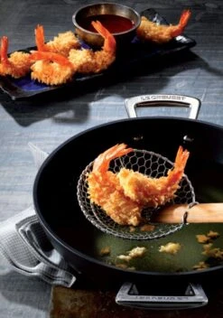 Le Creuset Toughened Nonstick Wok -Camping Equipment Store 51105320010502 LS00001 1280x1280