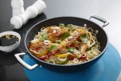 Le Creuset Toughened Nonstick Fry Pan With Glass Lid 37 Le Creuset Toughened Nonstick Fry Pan With Glass Lid -Camping Equipment Store 51107240010502 96002000010000 96001900010000 LS00001 1280x1280