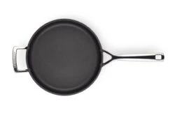 Le Creuset Toughened Nonstick Saute Pan -Camping Equipment Store 51110260010202 00008 1280x1280