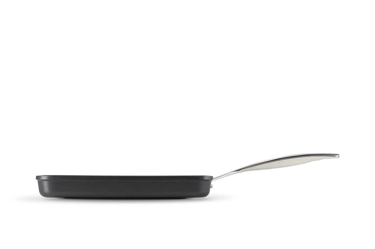 Le Creuset Toughened Nonstick Square Grill With Long Handle 2 Le Creuset Toughened Nonstick Square Grill With Long Handle - Image 2