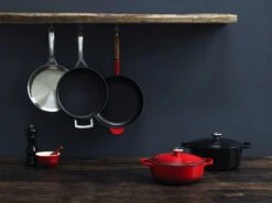 Le Creuset Toughened Nonstick Saute Pan -Camping Equipment Store 96002000140000 91003400060000 21178270602430 21177240000430 20058280600460 96600226000100 51110260010202 LS00001 1280x1280