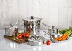 Le Creuset Stainless Steel Saucepan -Camping Equipment Store 96600624000000 96600916000000 96600918000000 96600226000100 96604926000000 LS00001 1280x1280 1