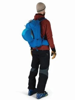 Osprey Kamber 20 -Camping Equipment Store Kamber20 F21 OnBody6 AlpineBlue 1280x1280