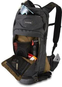 Dakine Seeker 10L -Camping Equipment Store SEEKER10L BLACK 610934326598 10002779 BLACK 02X PT01 1280x1280